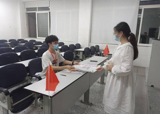 C308215A489549FCB20BB01982BD140D