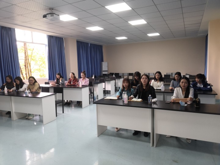 图1 2018级护理学双导师见面会.jpg